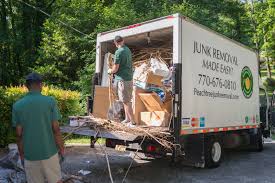 Moving and Downsizing Cleanouts in Ford City, CA